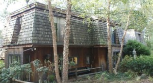 Clean wood | cedar roof cleaning | cedar shingle cleaning